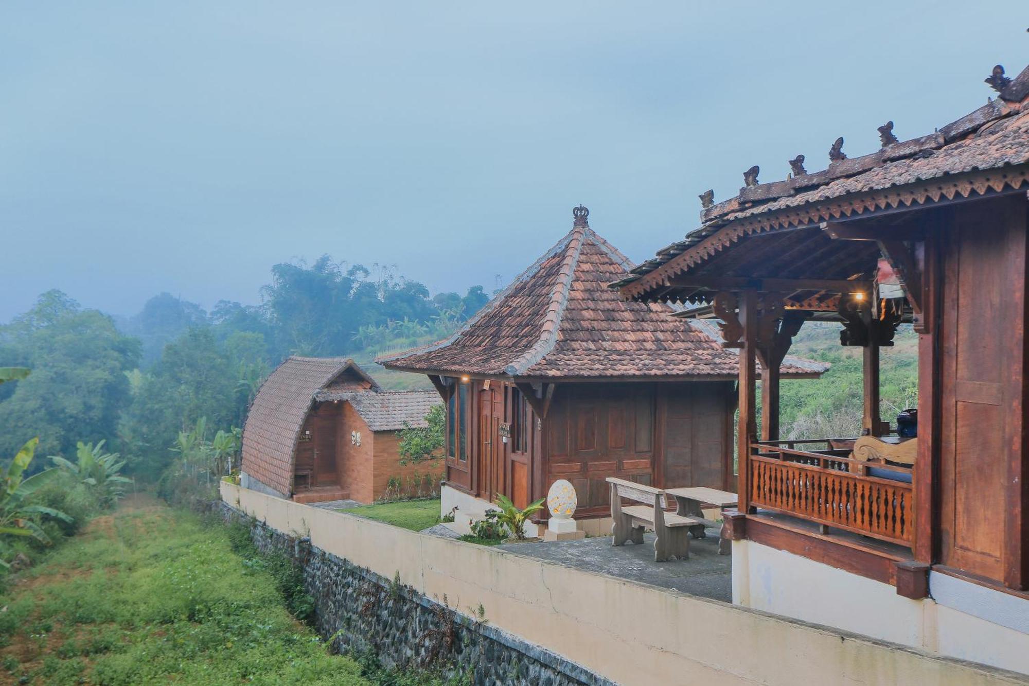 Tunjung Sari Villa Bedugul Bedugul  Extérieur photo